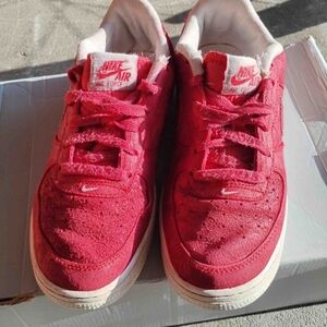 Vintage 2015 Nike Air Force 1 Low “University Red Suede” 6½W/5Y